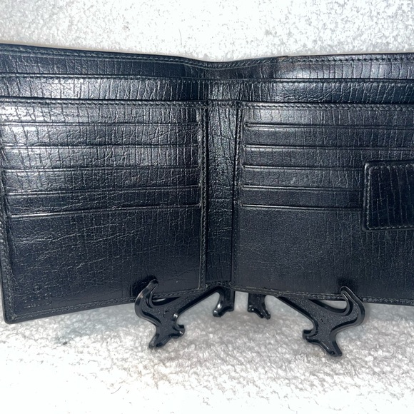 Gucci GG Canvas Bamboo accent Wallet - Picture 11 of 11